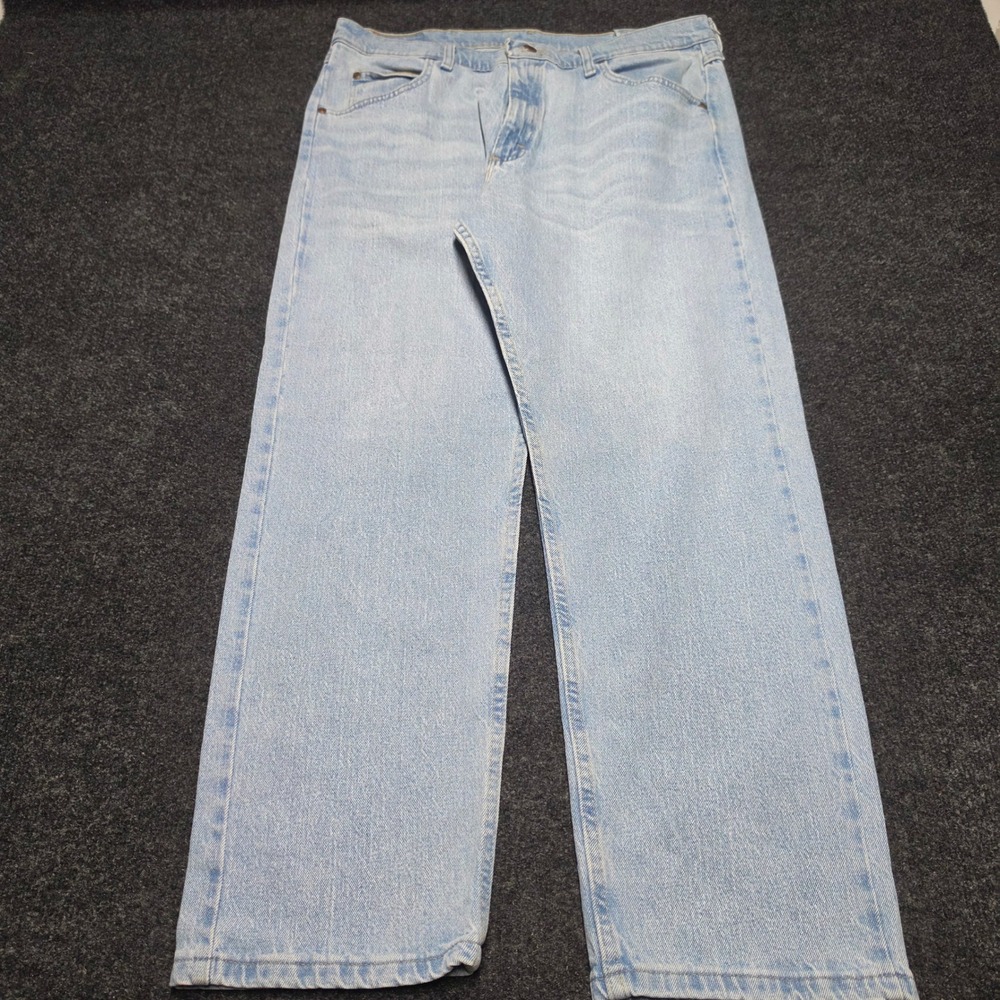 Wrangler Premium Quality Light Wash Straight Leg Jeans 36x29 1097FXVVB